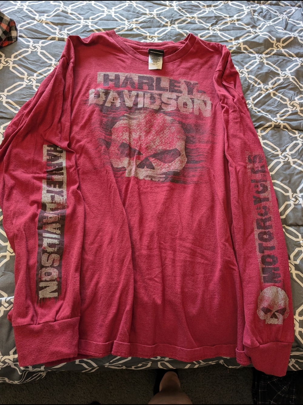Harley-Davidson Red Long Sleeve Skull Logo Tee